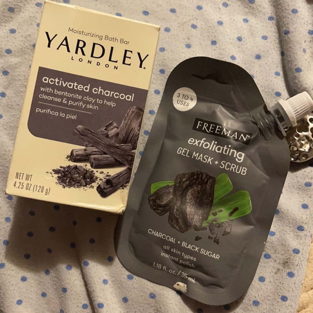 Moisturizer n gel mask
